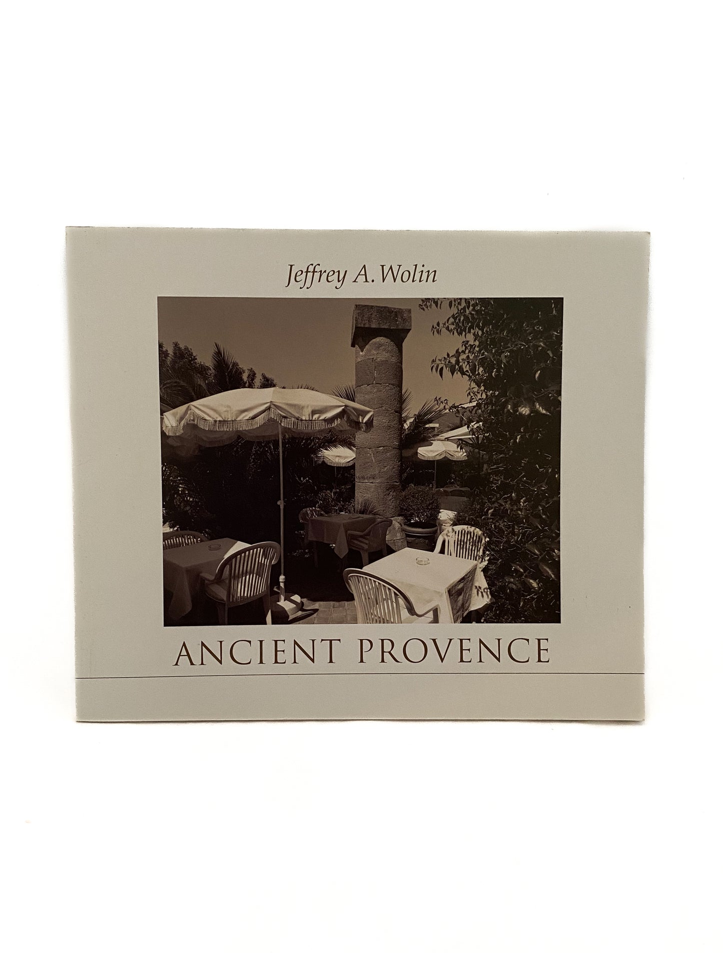 Ancient Provence, Wolin