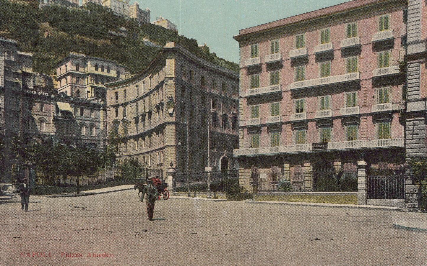 Piazza Amedeo, Naples