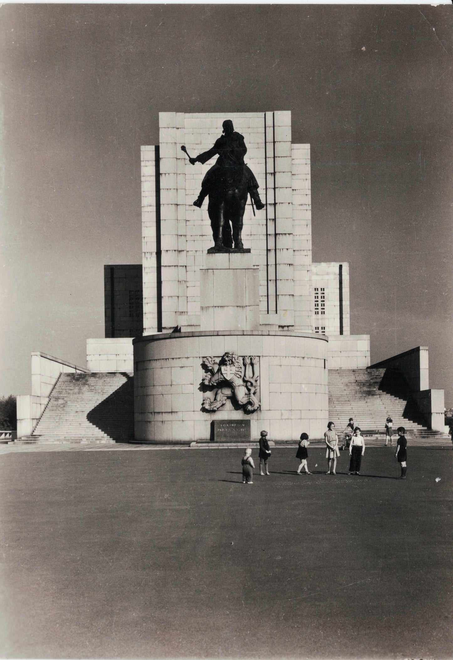 Vitkov Hill Memorial, Prague