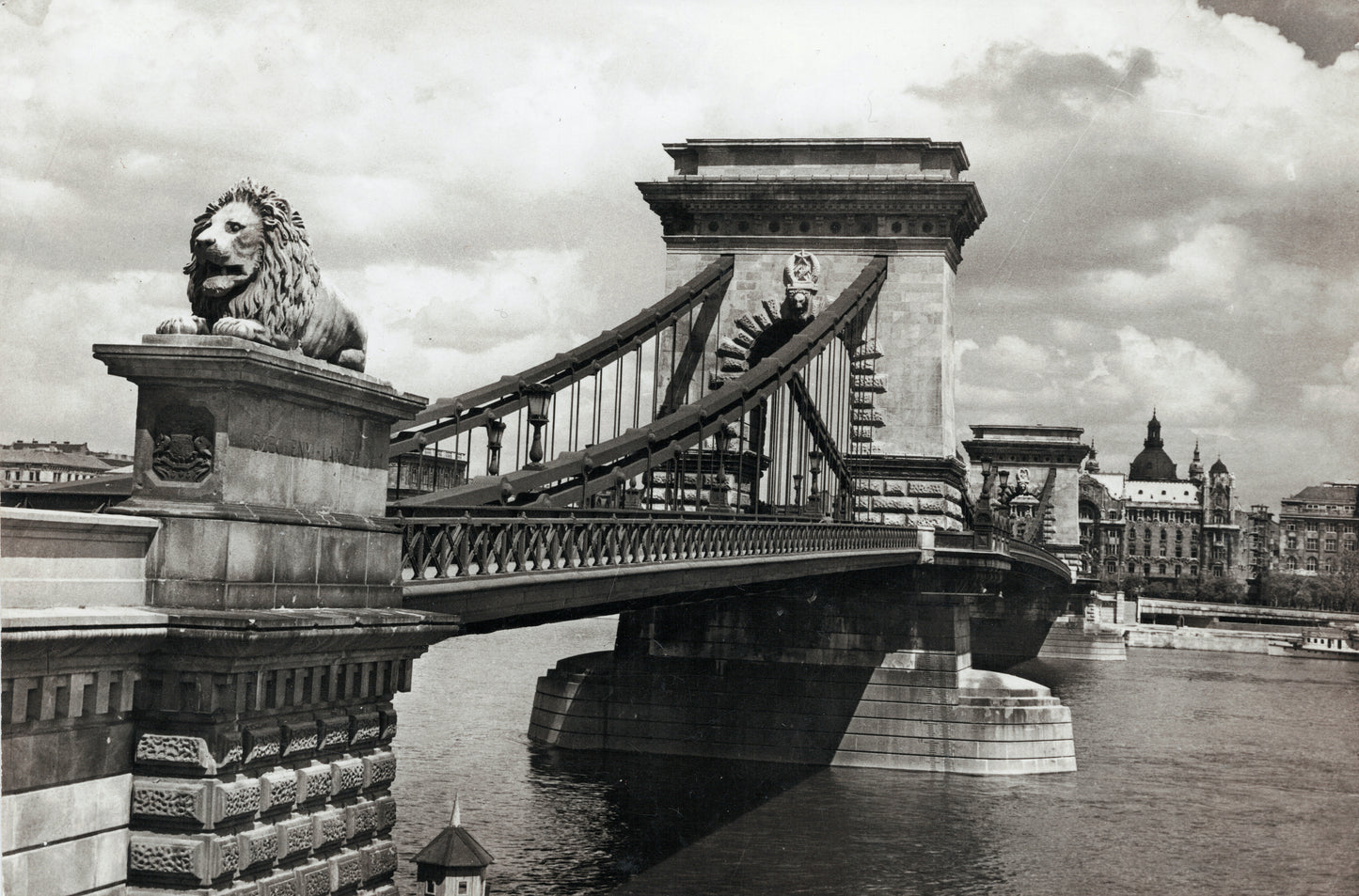 Széchenyi Chain Bridge I, Budapest, Hungary