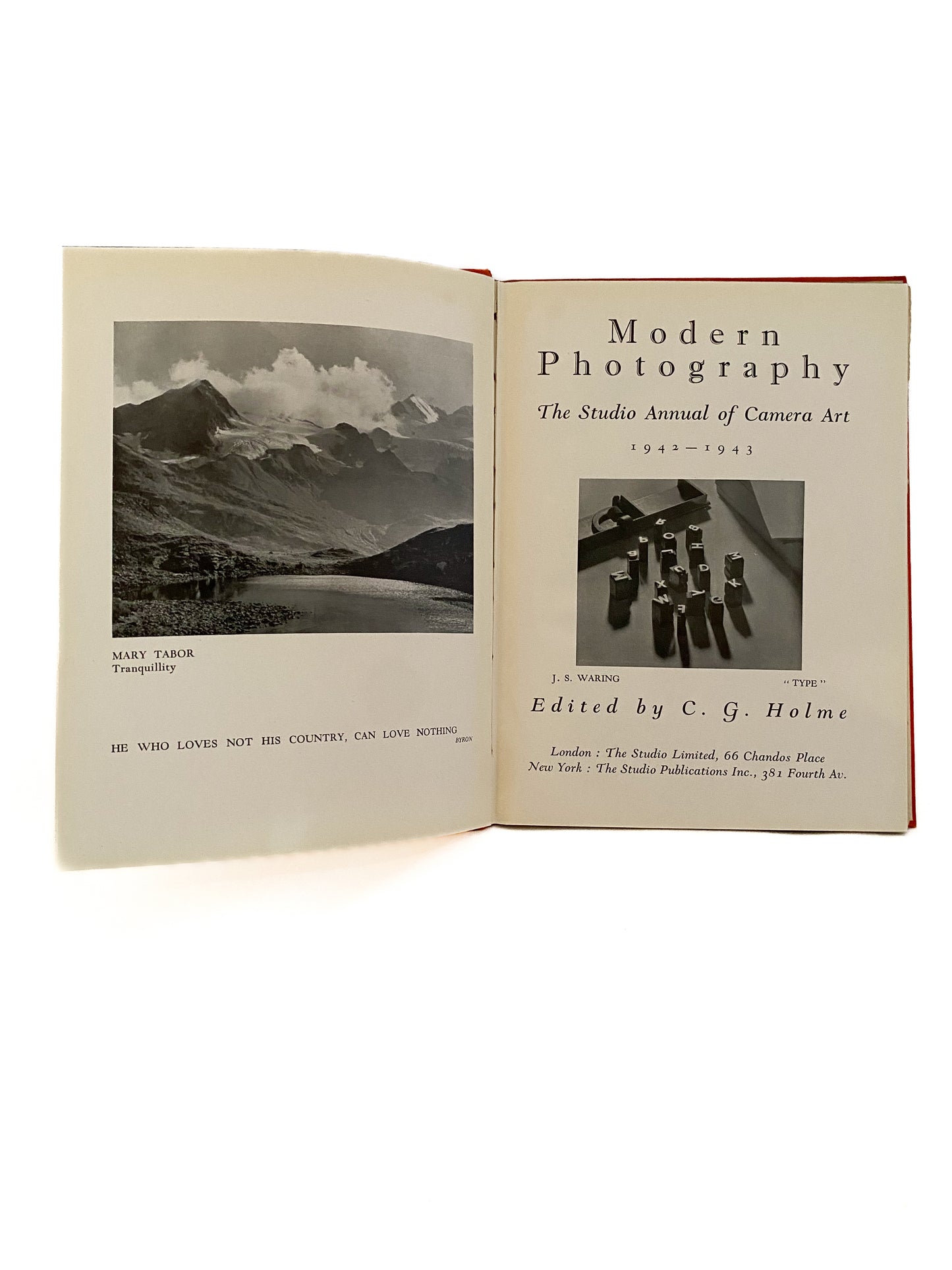 Modern Photography: The Studio Annual of Camera Art 1942-1943, Holme